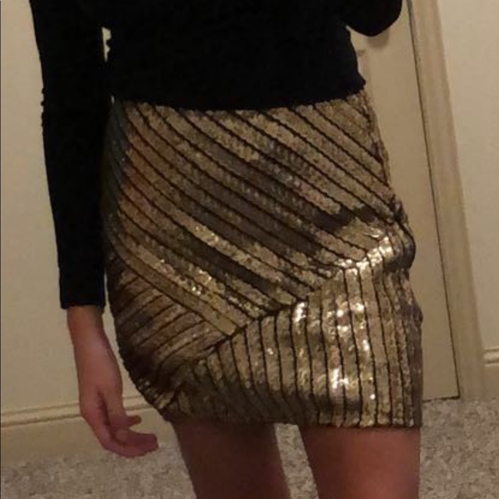 Sequin skirt